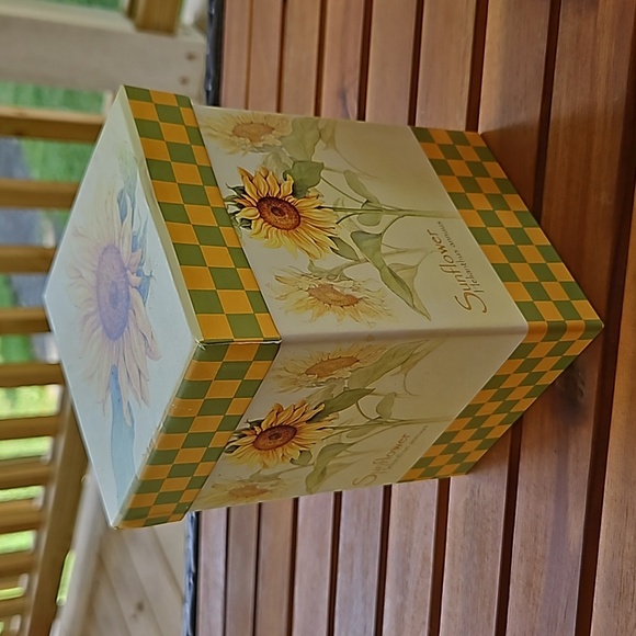 Cypress Home Sunflower Mug (19oz.) & Decorative Gift Box - Picture 7 of 8